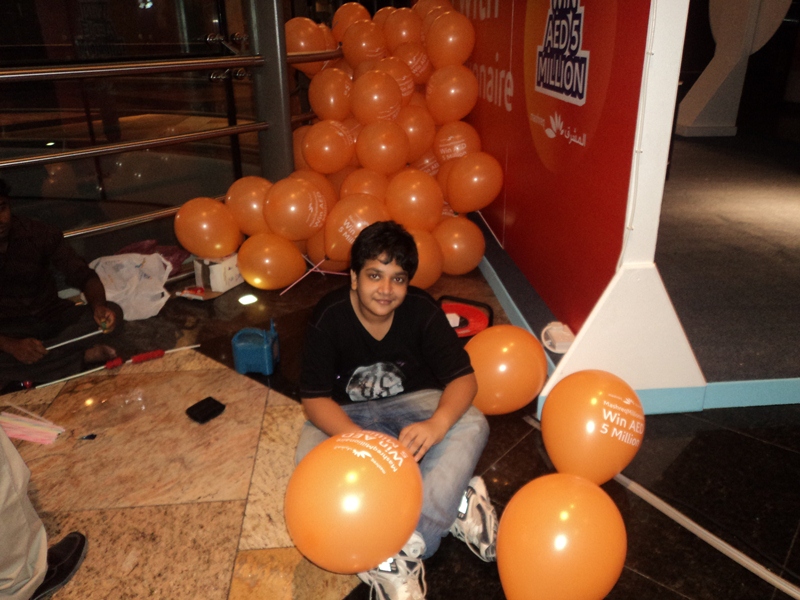 BPG-TBI- Mashreq Millionaire Balloons-Dubai Festival City